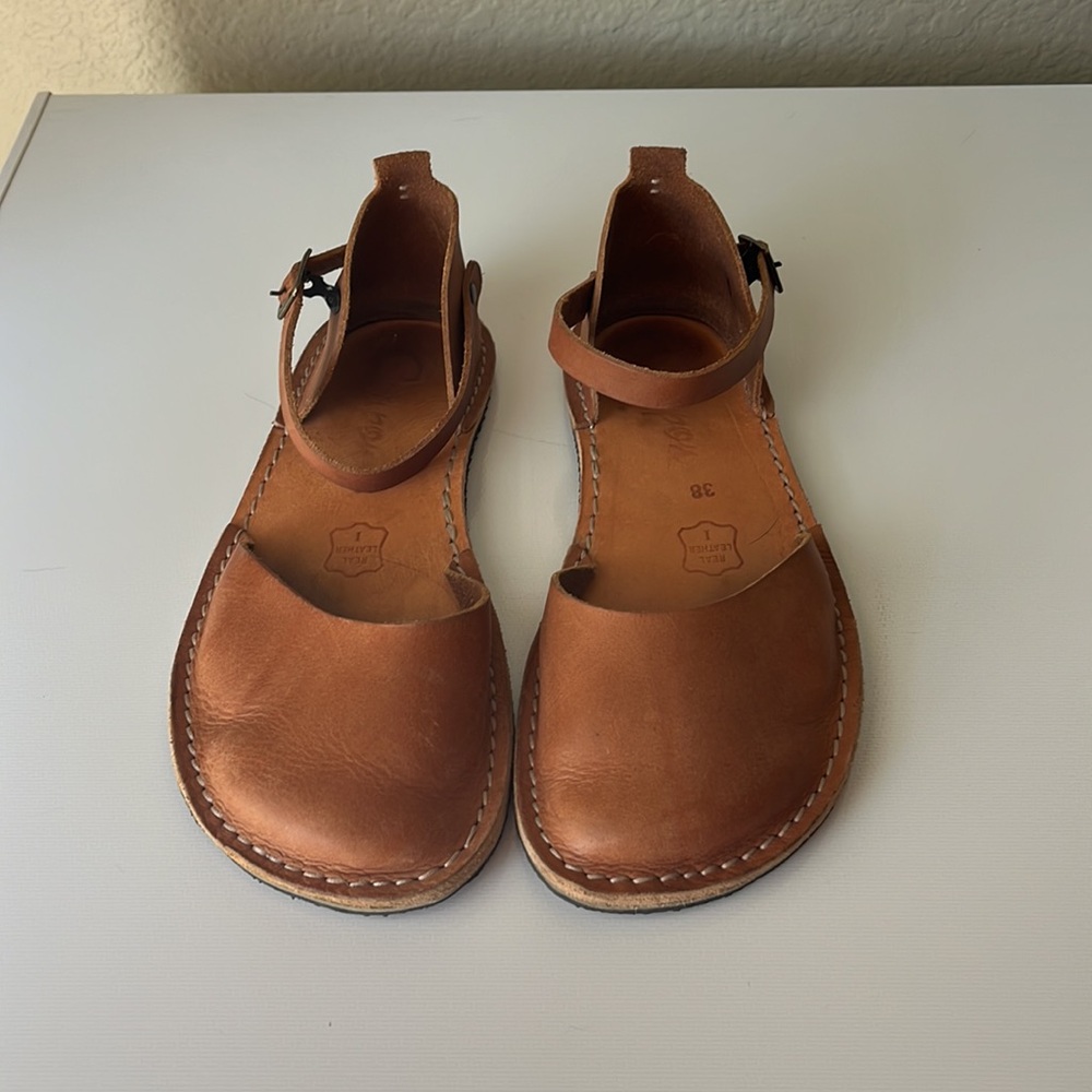Crupon Barefoot Shoes Size 38